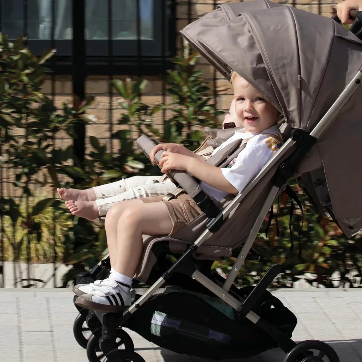 Pushchairs & Car Seats - Bobobiy