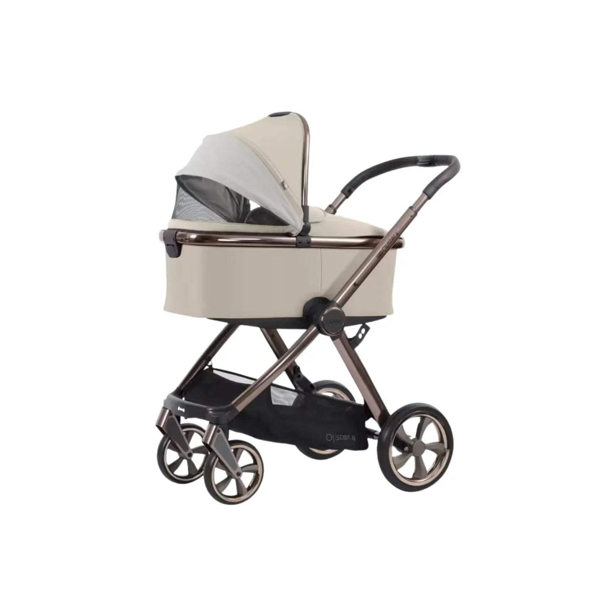 Buttermilk carrycot with open ventilation panel in hood and dark stroller base