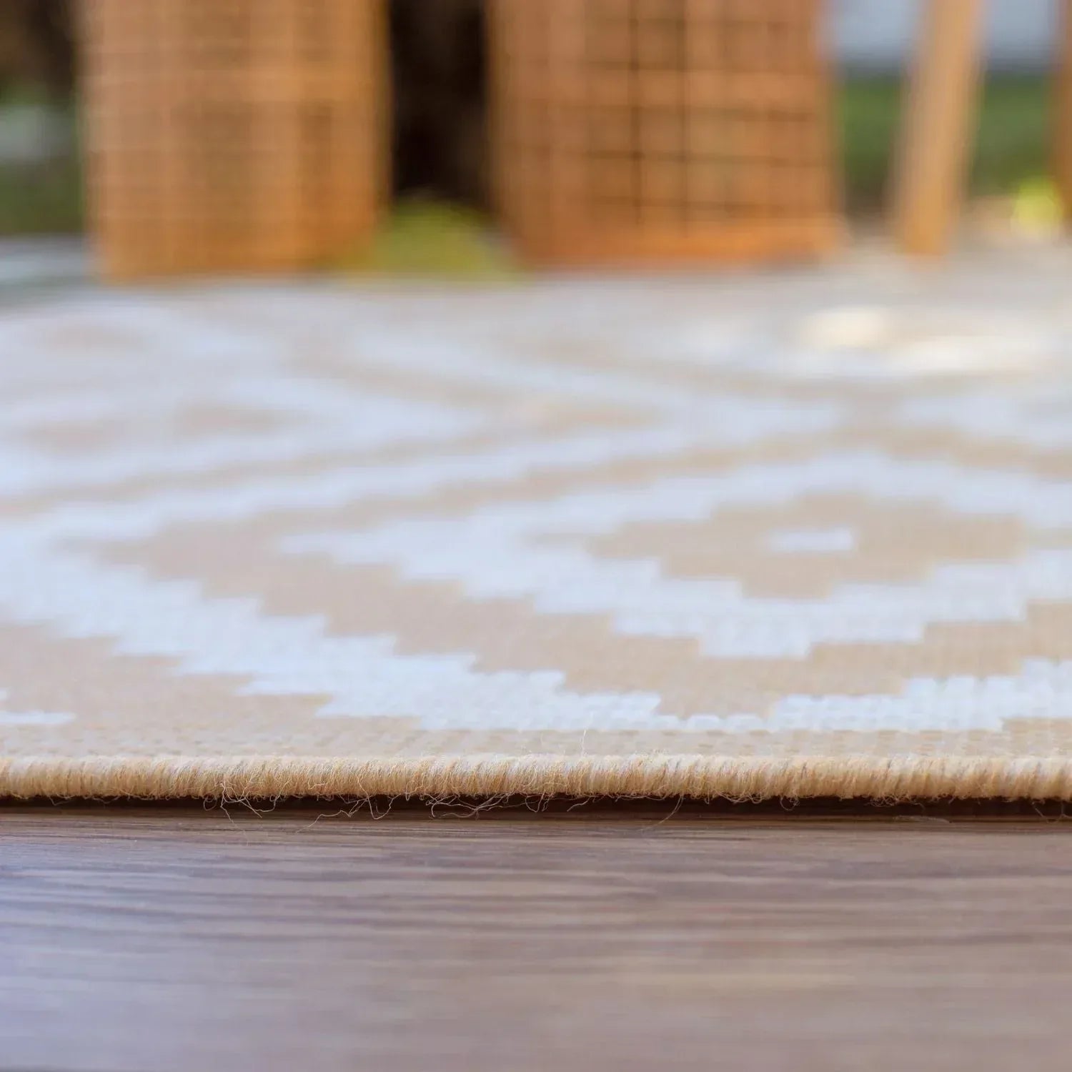 100_Ecology_Outdoor_Rug_Beige-3 - Bobobiy