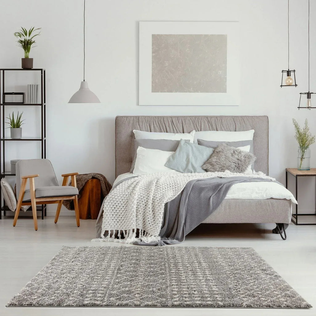 1010MoroccanGreyShaggyRug-13 - Bobobiy