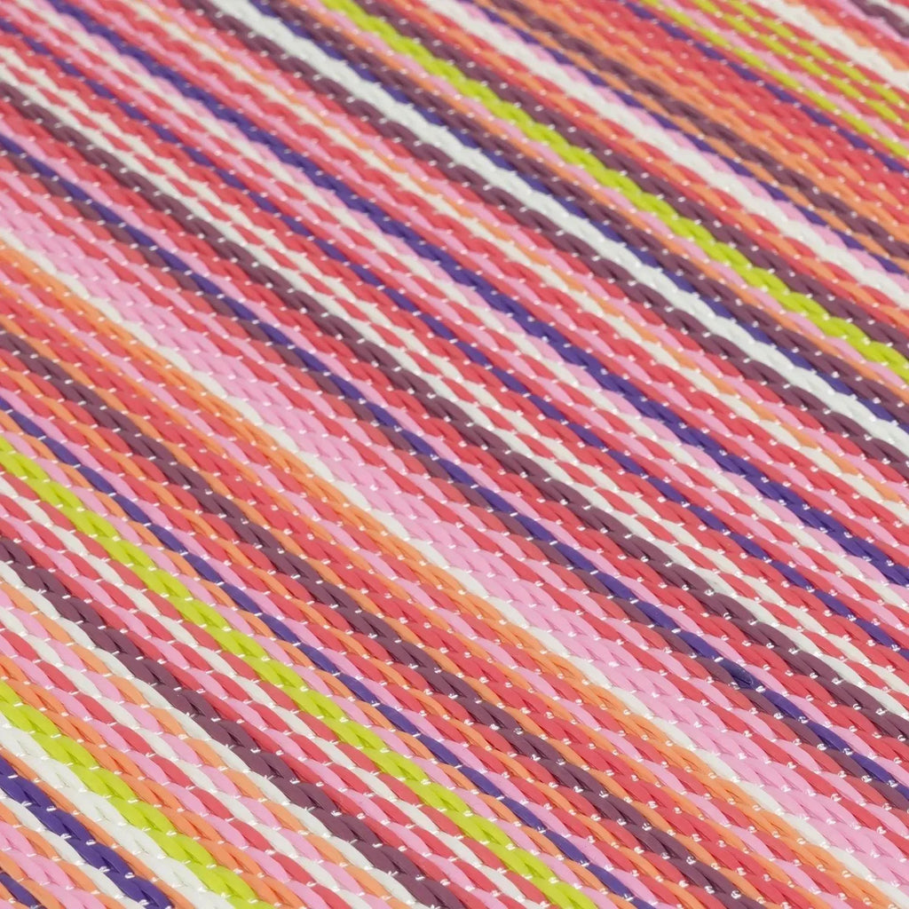 1020_Rainbow_Outdoor_Rug_Pink-3 - Bobobiy