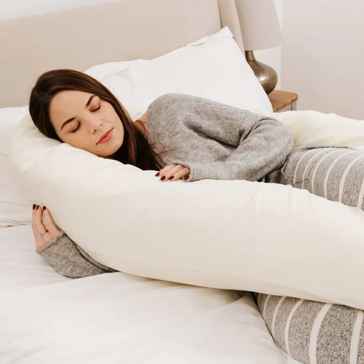 12-ft-maternity-pillow-and-case-cream-850729 - Bobobiy