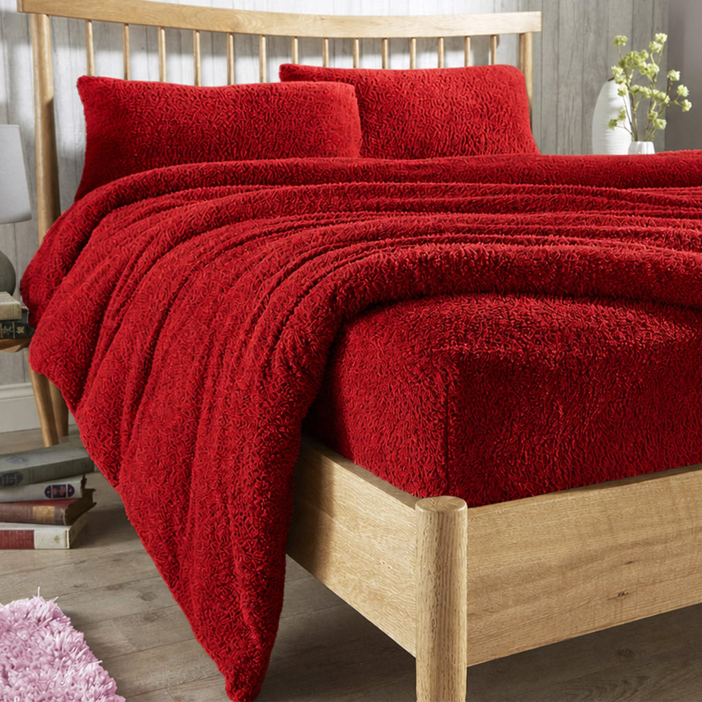 Red teddy fleece fitted sheet, plush super-soft bedding with elastic edges
