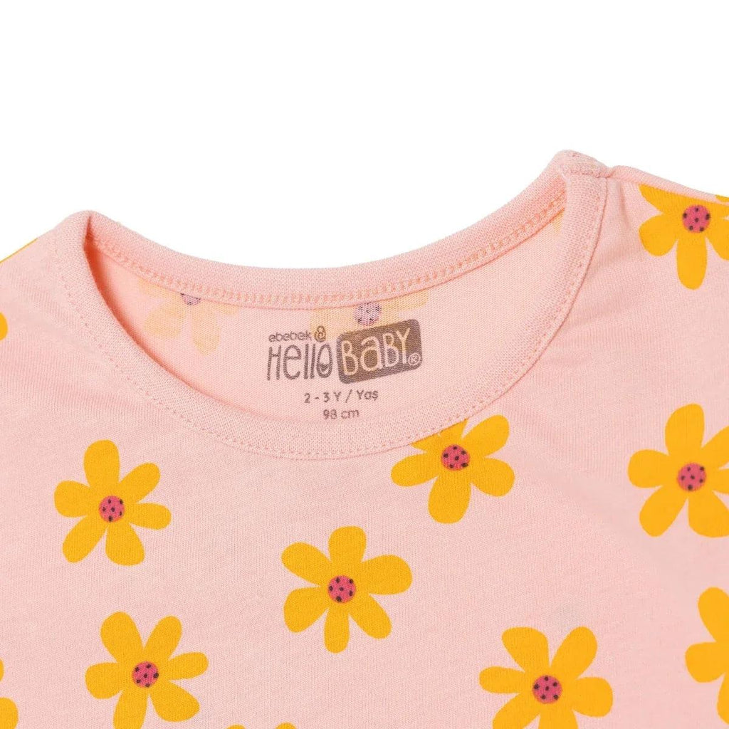 HelloBaby baby T-shirt crew neck close-up in salmon with orange-yellow flower pattern