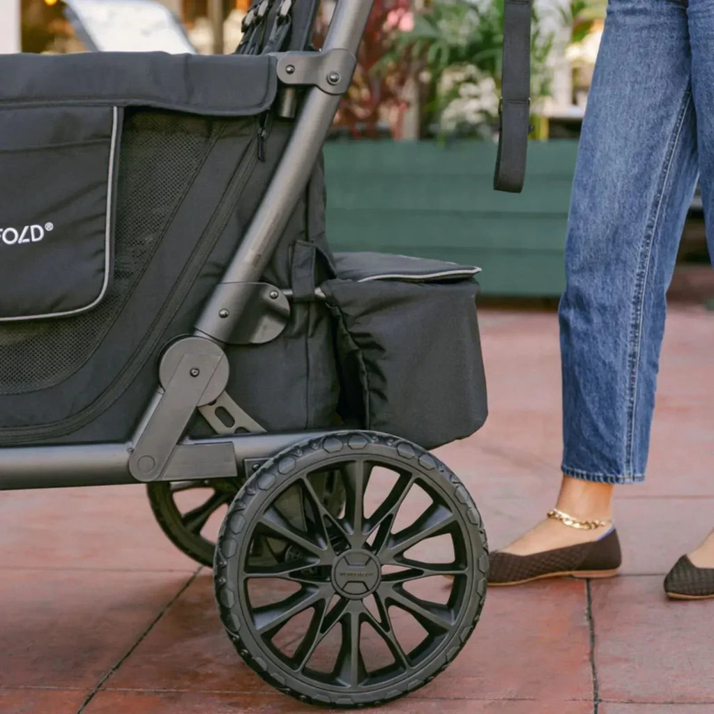 Wonderfold L4 Quad Stroller Wagon - Black - Bobobiy