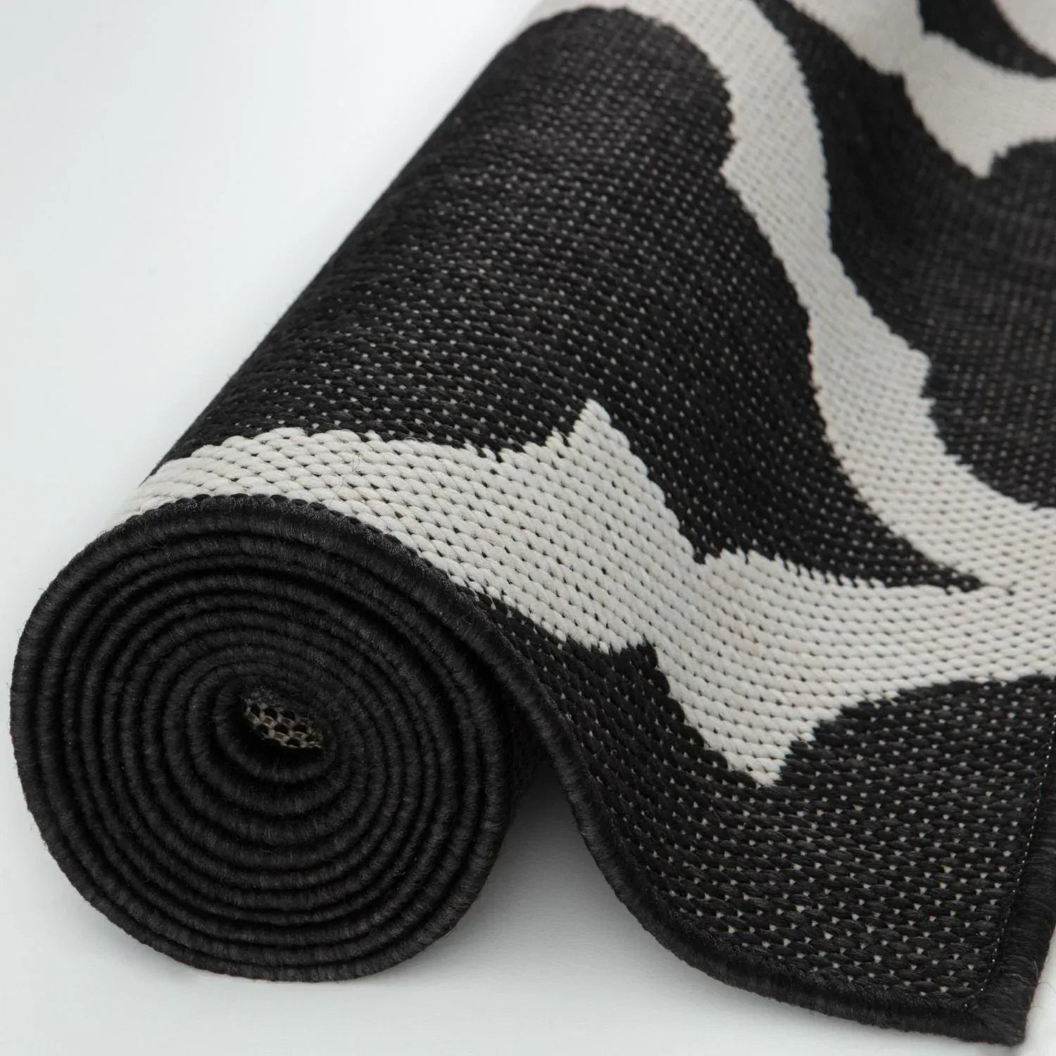 400_Ecology_Outdoor_Rug_Black-2 - Bobobiy