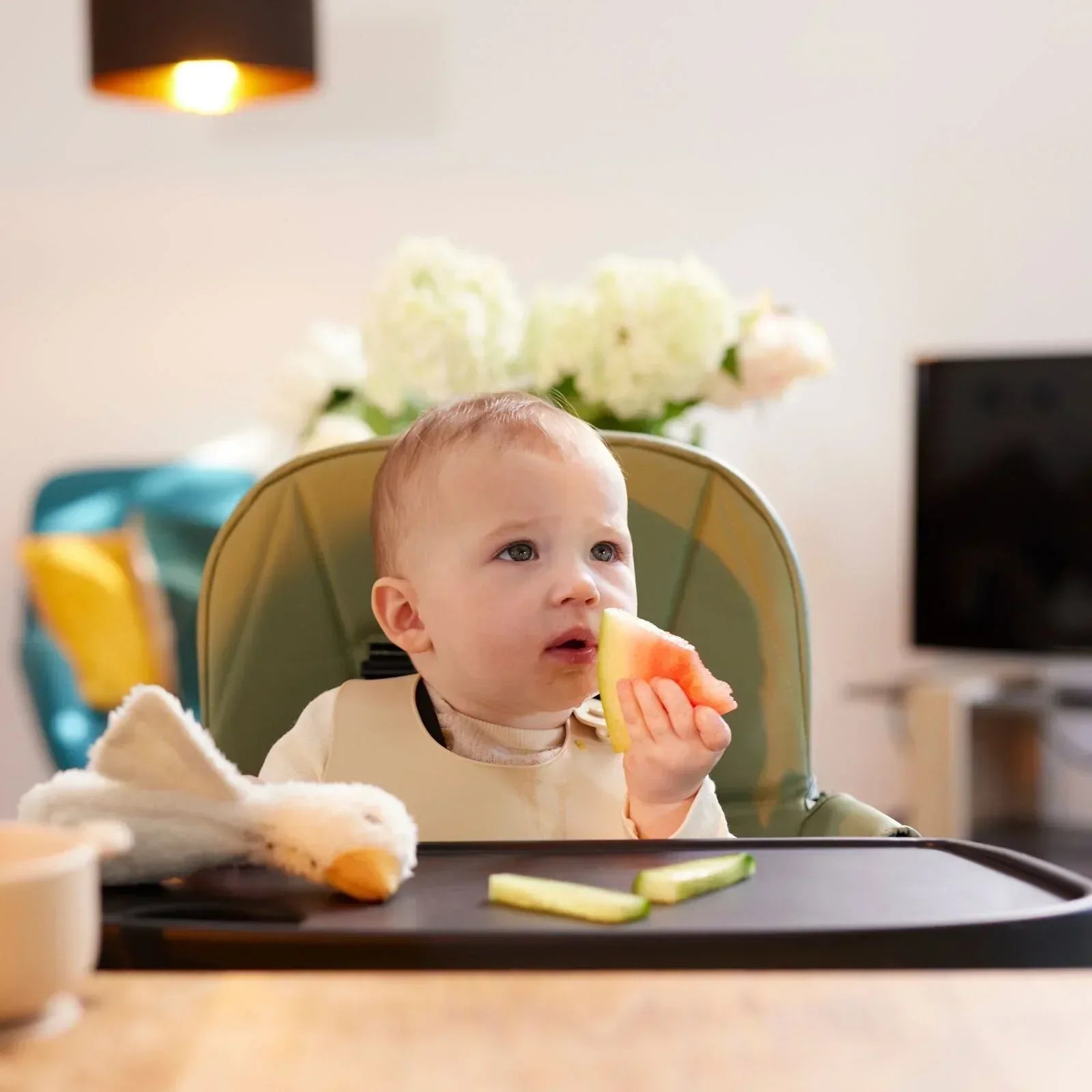 Ickle Bubba Flip Magic Fold Highchair - Pearl Grey - Bobobiy