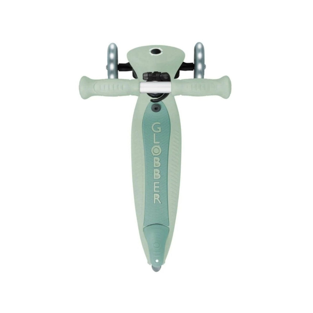 Globber pistachio scooter front with two handle grips and stamped front panel