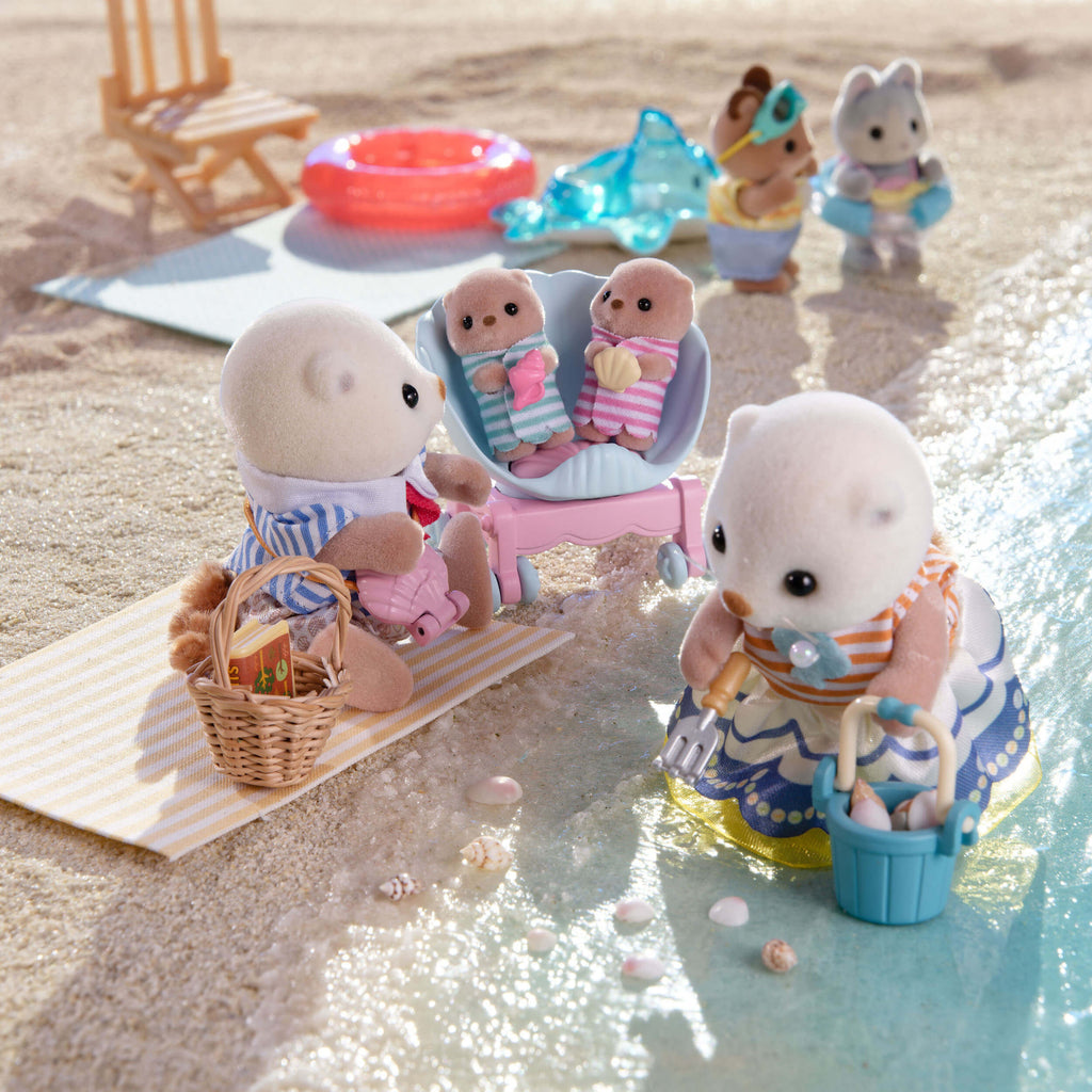 Sylvanian Families Sea Otter Family Toy Playset for Ages 3 and Up