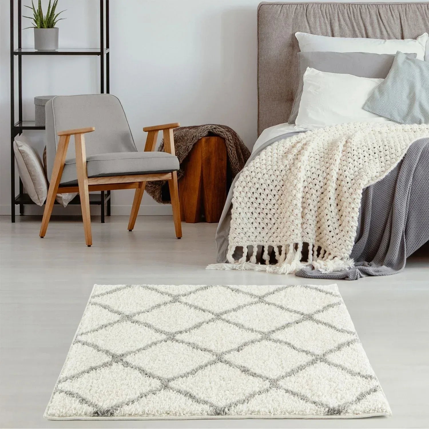 700_Moroccan_Ivory_Shaggy_Rug-17 - Bobobiy