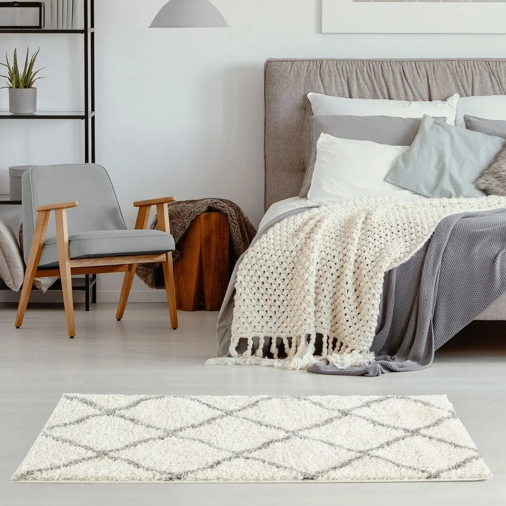 700_Moroccan_Ivory_Shaggy_Rug-24 - Bobobiy