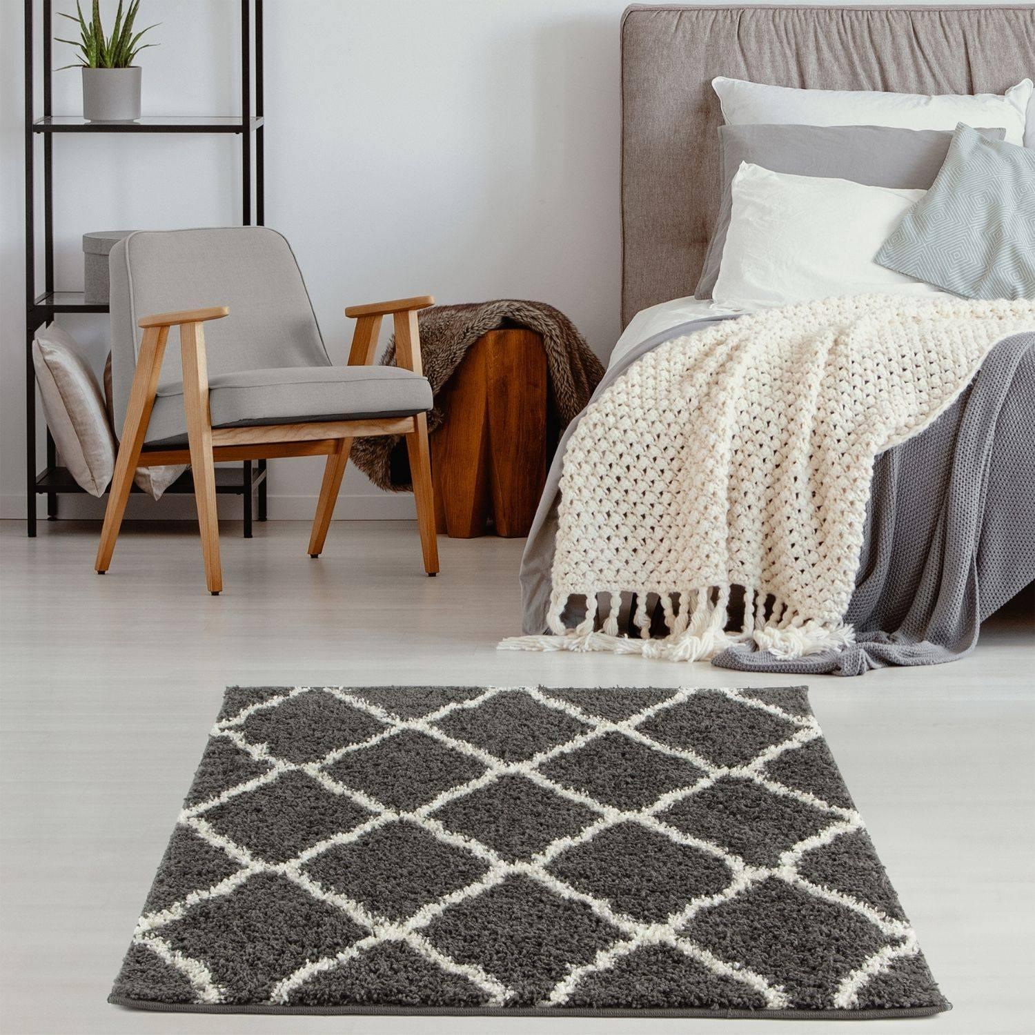 740_Moroccan_Dark_Grey_Shaggy_Rug-24 - Bobobiy