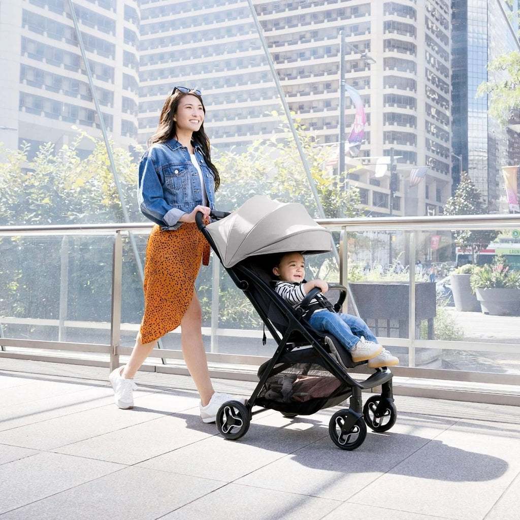 Graco Myavo Quick-folding Lightweight Travel Stroller - Steeple Grey