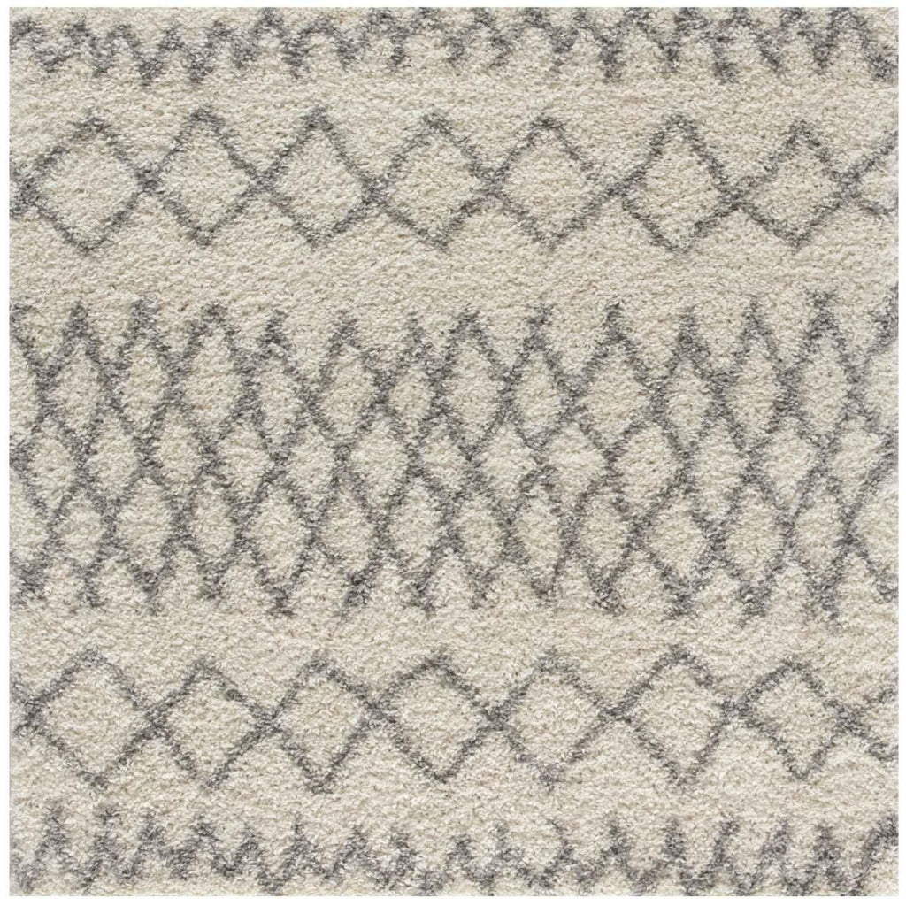 900MoroccanIvoryGreyShaggyRug-1 - Bobobiy