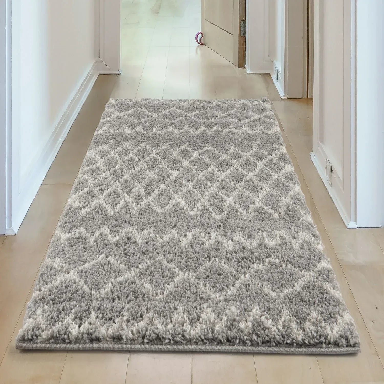 910MoroccanGreyShaggyRug-27 - Bobobiy