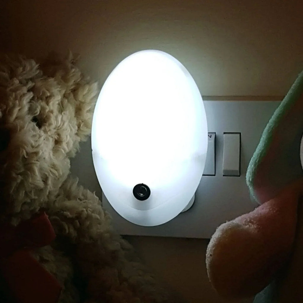 Clippasafe Nightlight with Sensor - Bobobiy