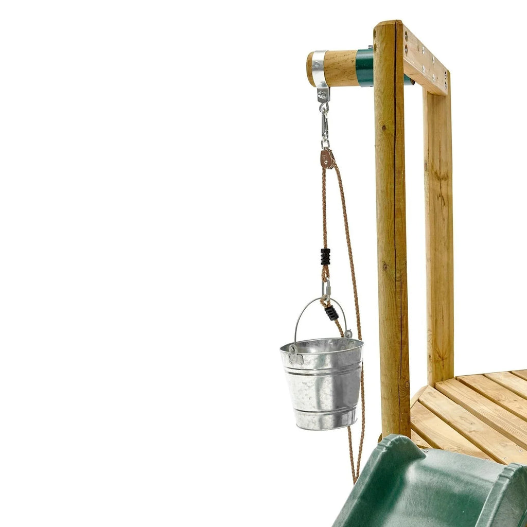 Plum Discovery Woodland Treehouse