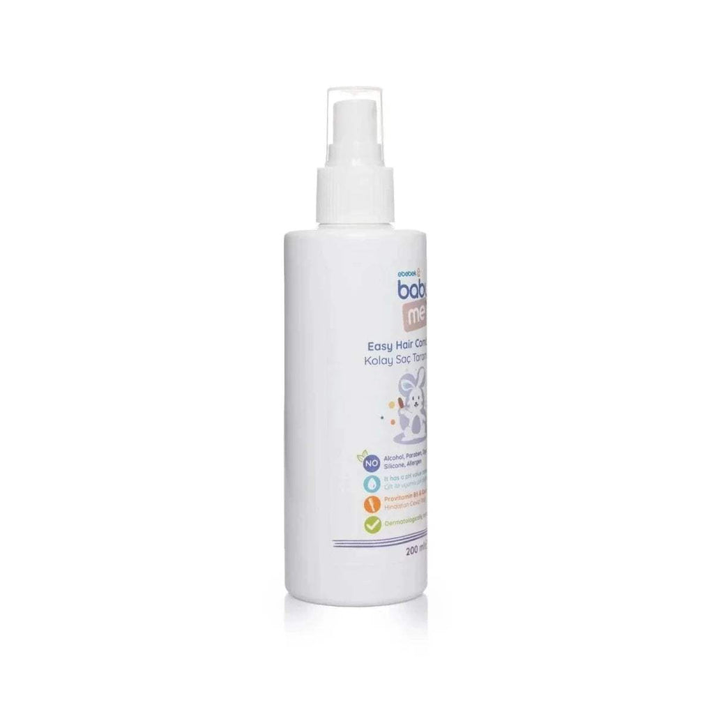 baby me Easy Hair Comb Spray bottle angled view, white pump, 200 ml