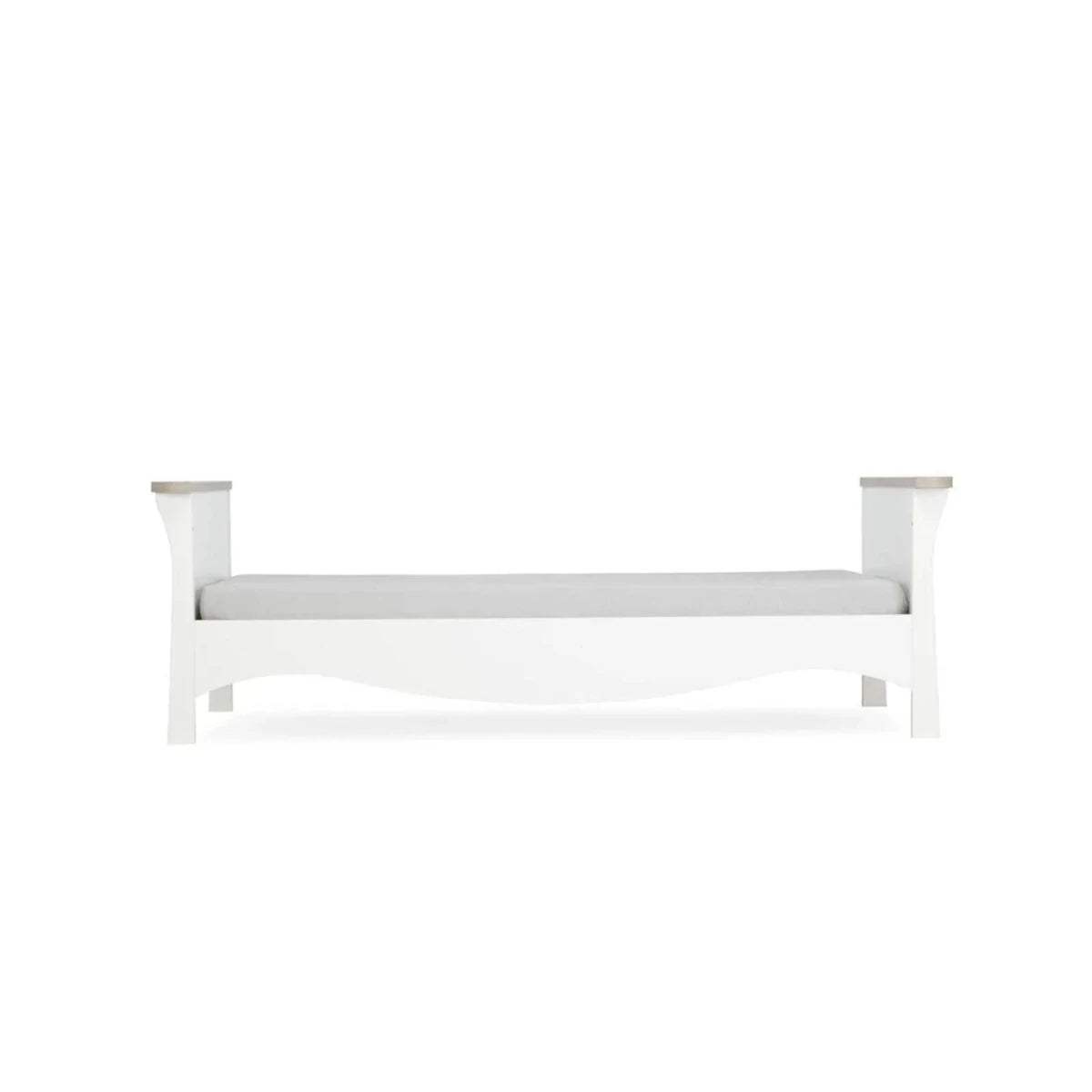 White cot bed with panel ends and smooth rails, open front