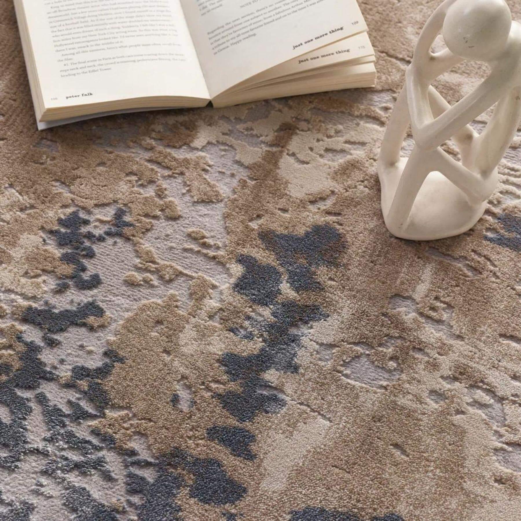 Cosimo_Blue_Grey_Distressed_Modern_Rug - Bobobiy