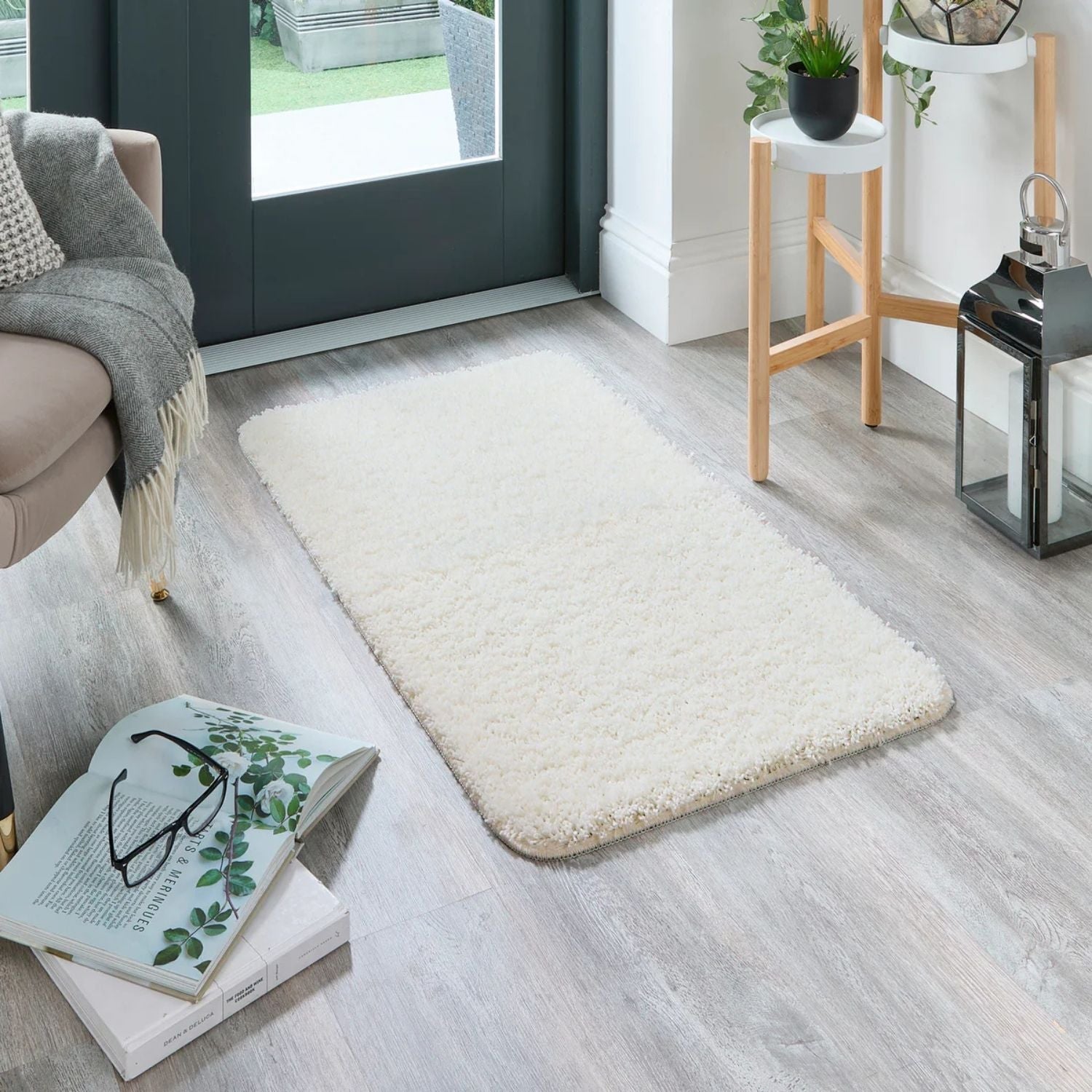 Washable Ghost Ivory Shaggy Rug