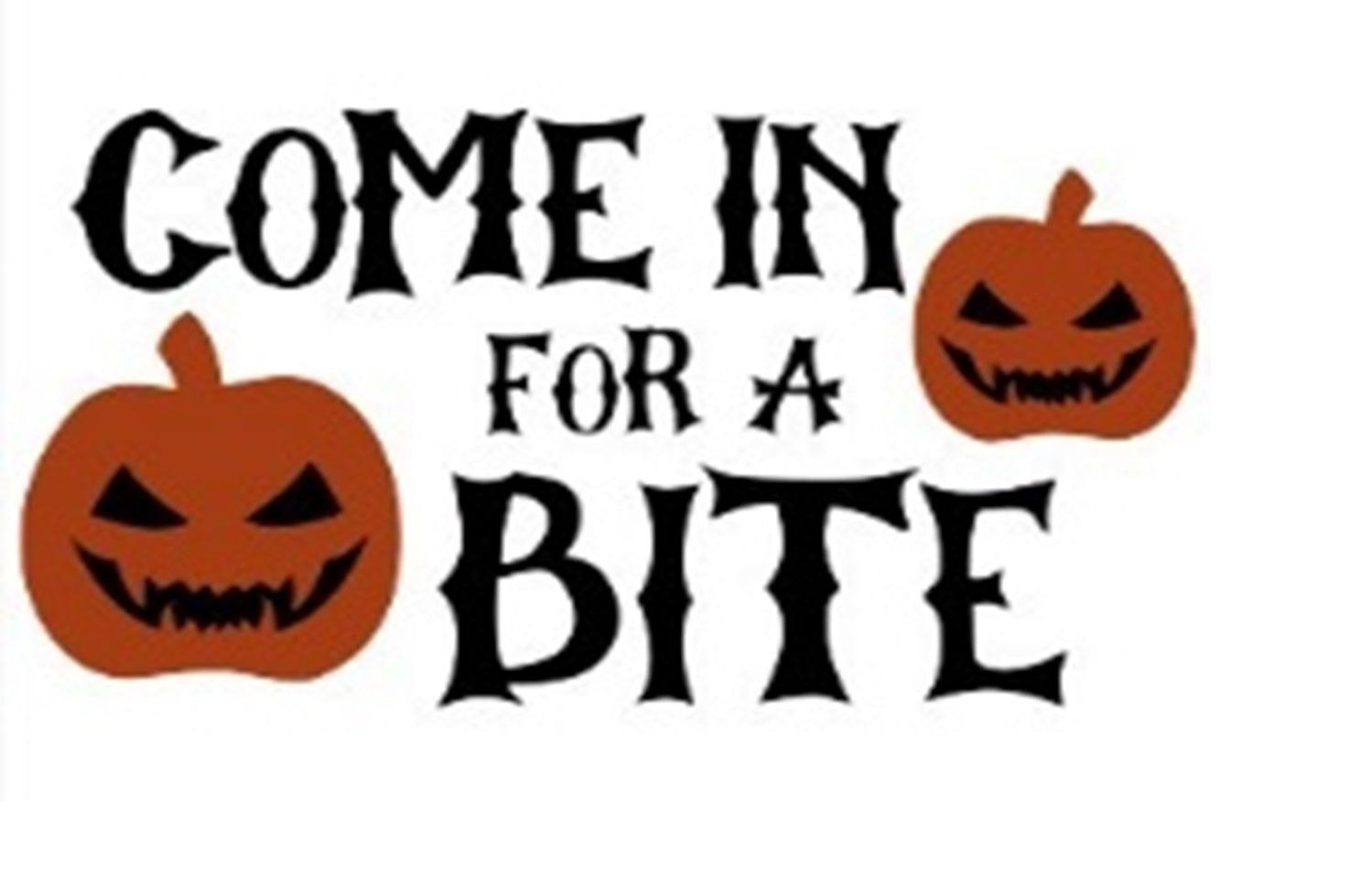 Halloween Doormat 60cm x 40cm - 'Come In For A Bite'