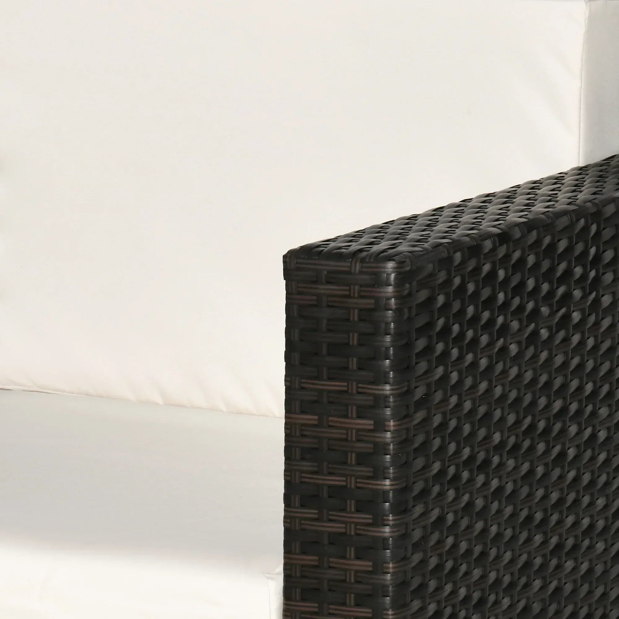 Single Seater Rattan Chair, PE Wicker Garden Armchair with 10 cm Thickened Cushion, All-Weather Rattan Garden Chair with Armrests, Brown - Bobobiy