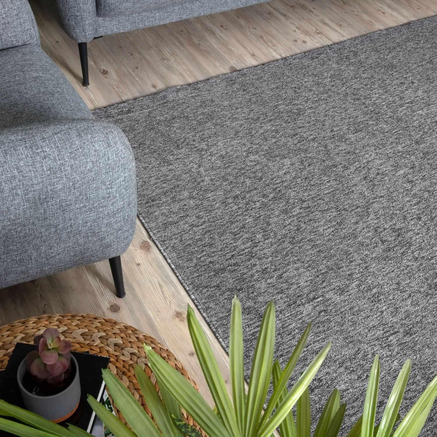 Flex_Grey_Low_Pile_Solid_Rug-5 - Bobobiy