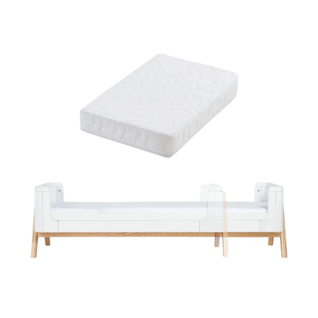White quilted mattress for junior bed extension, soft cover with neat border