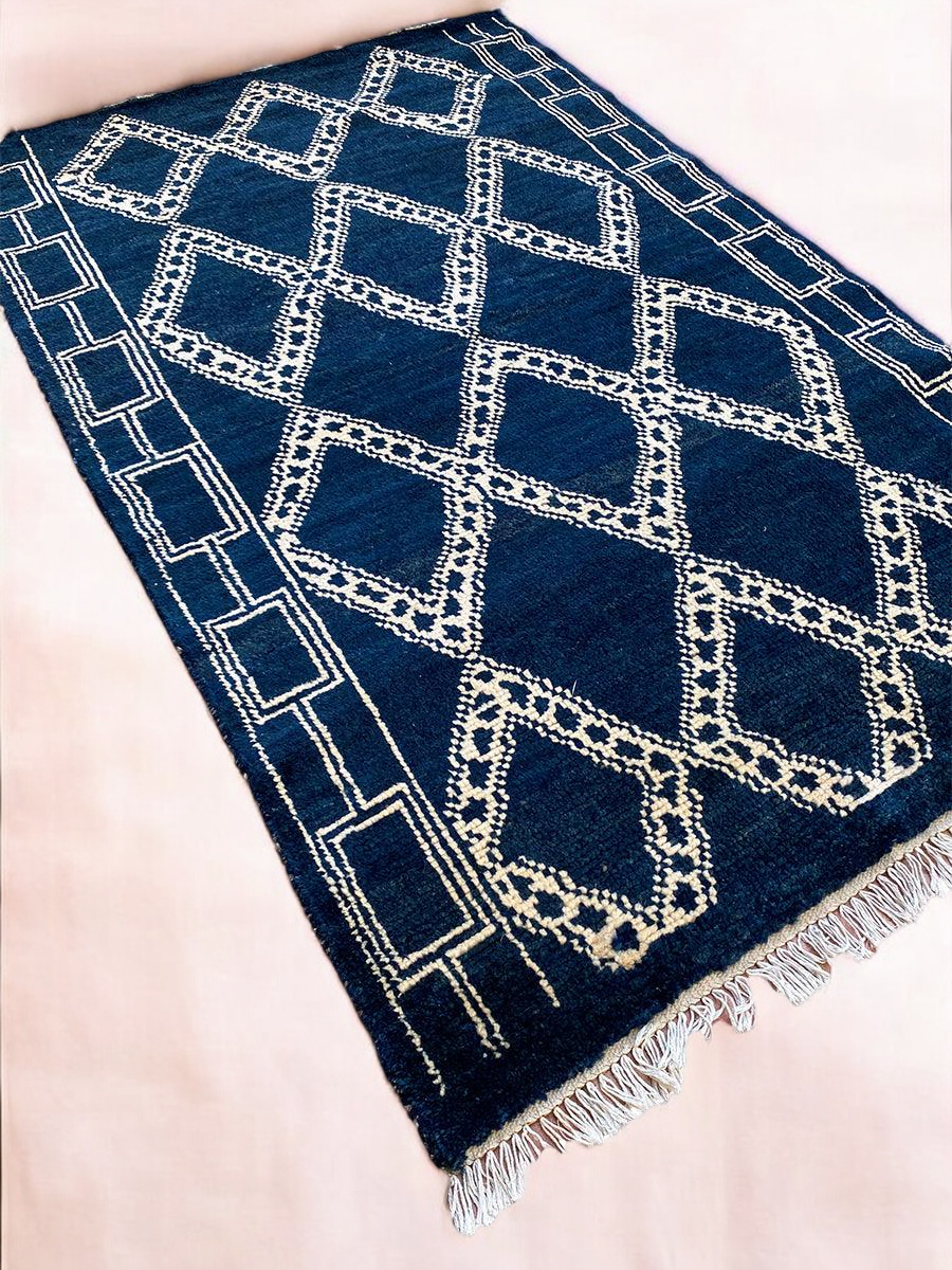 Nomad Hand Knotted Rug - 189 x 122 cm - Handmade