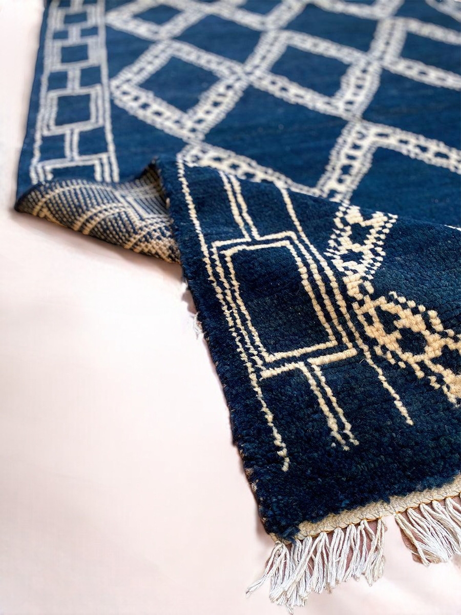 Nomad Hand Knotted Rug - 189 x 122 cm - Handmade