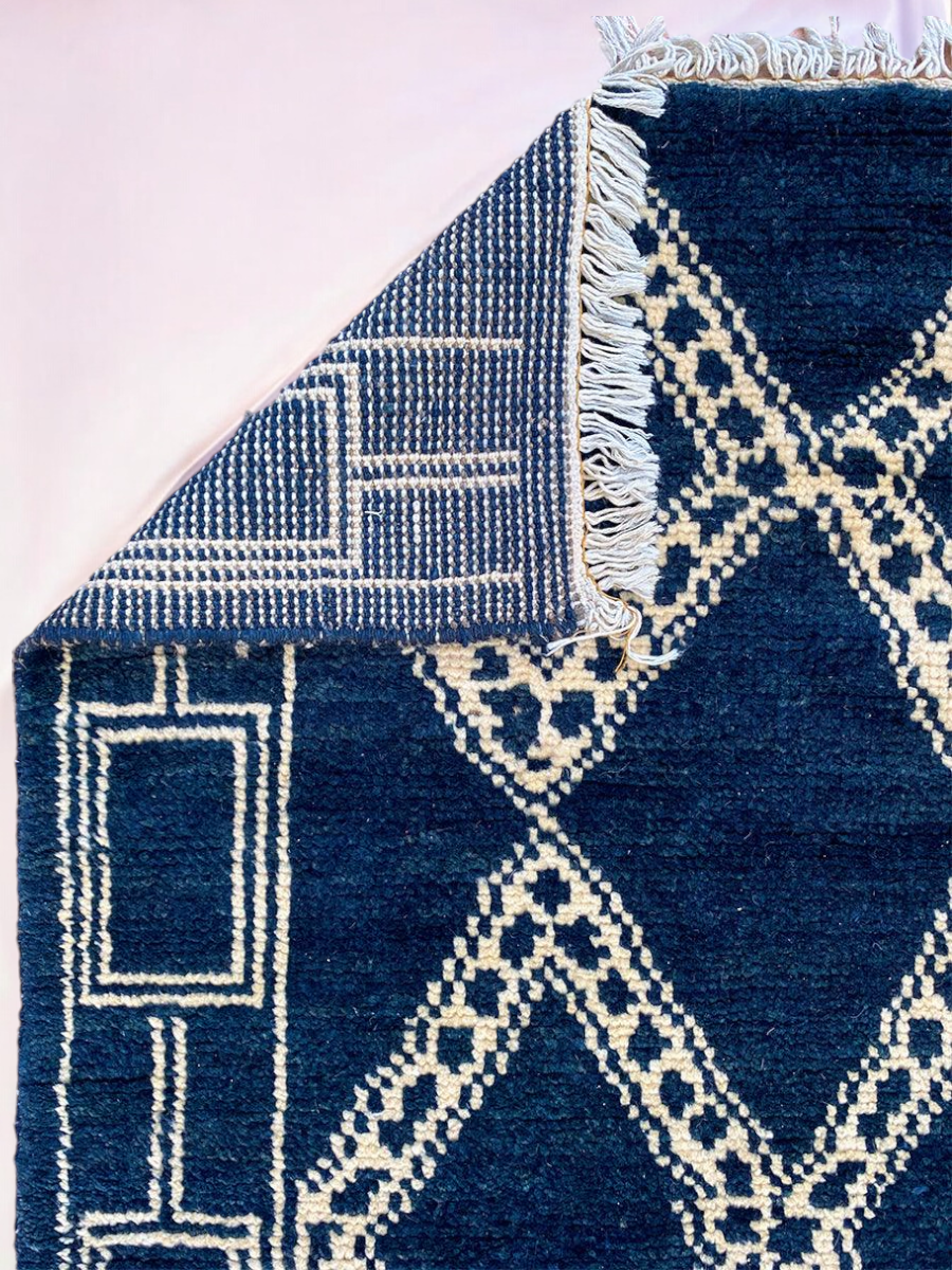 Nomad Hand Knotted Rug - 189 x 122 cm - Handmade