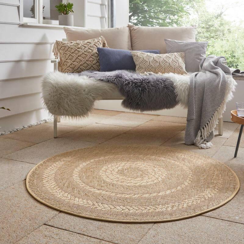 IndoorOutdoorAlmendroRoundRug-beige-6 - Bobobiy