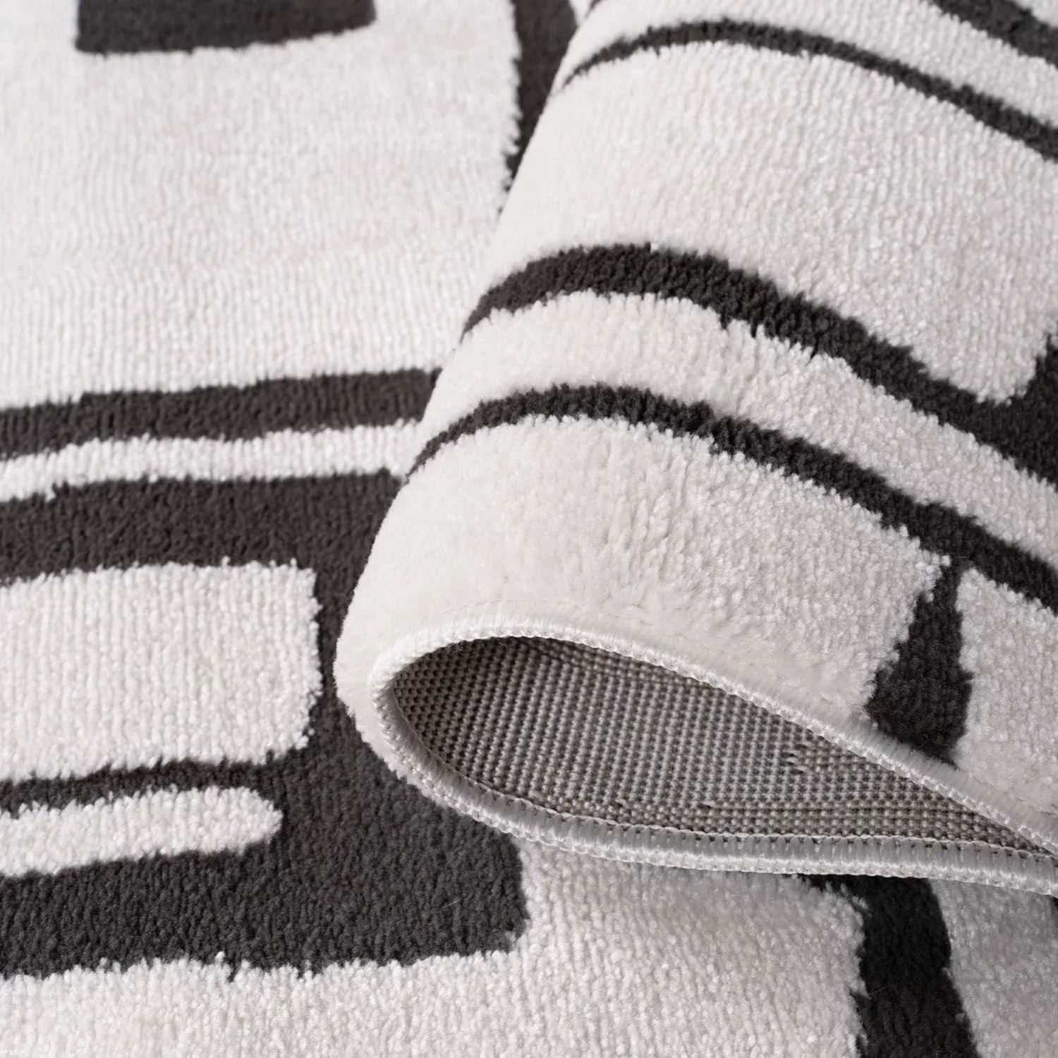 Loft_Abstract_darkgrey_folded - Bobobiy