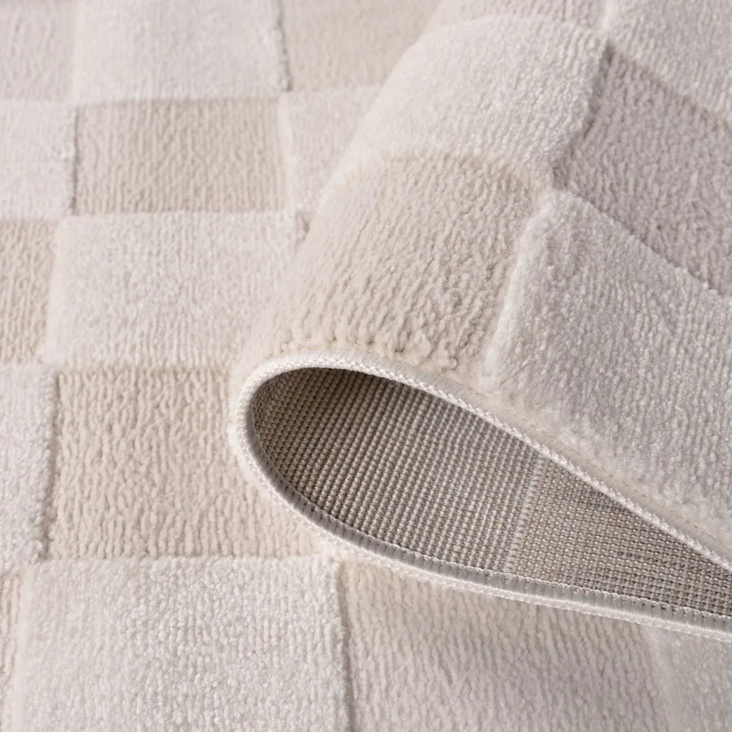 Loft_Checkerboard_Cream_folded - Bobobiy