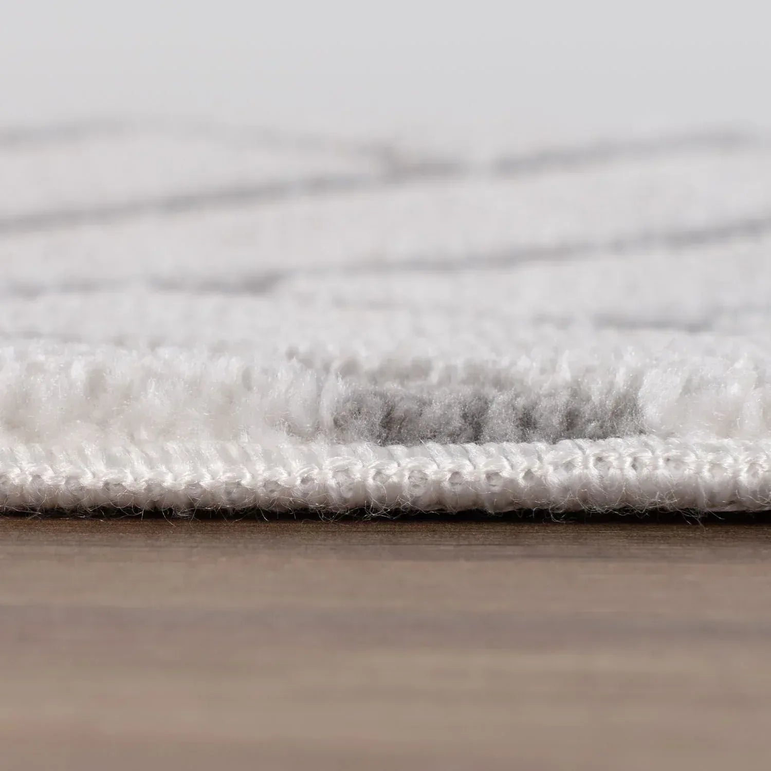 Loft_Chevron_Grey_pile_image - Bobobiy