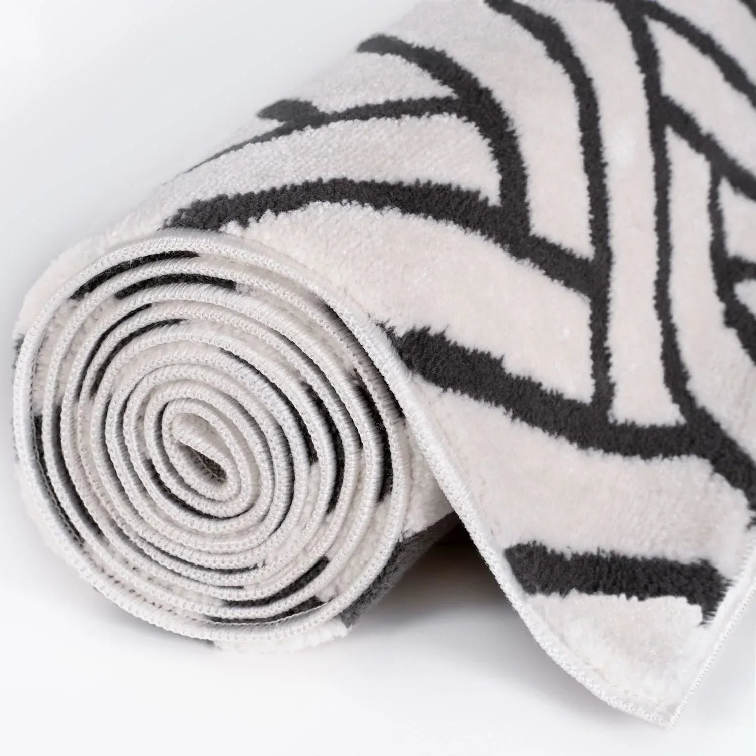 Loft_Chevron_darkgrey_roll - Bobobiy