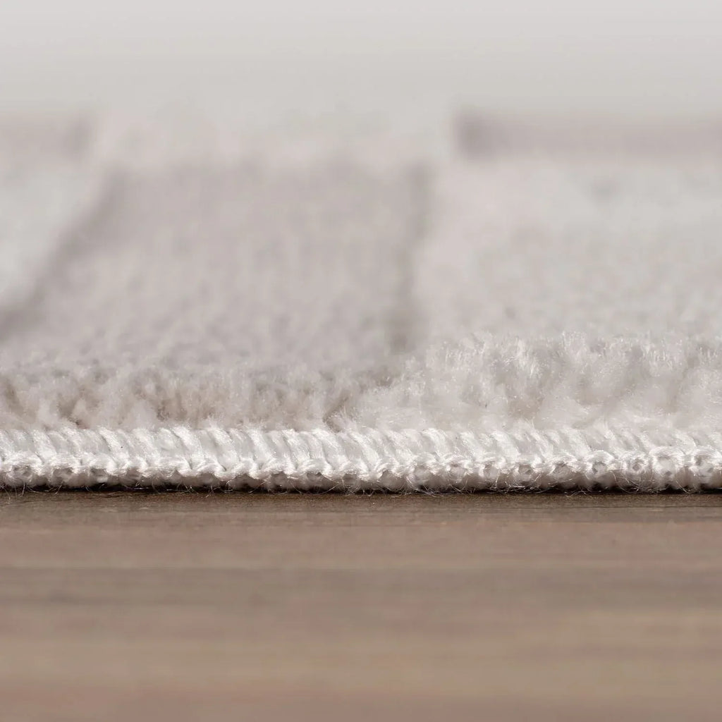 Loft_Striped_Cream_Rug_pile_image - Bobobiy