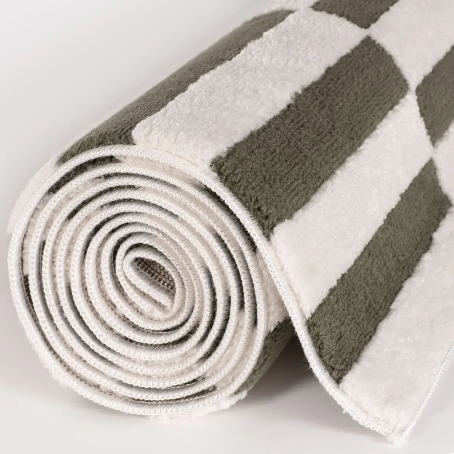 Loft_Striped_Green_Rug_roll - Bobobiy