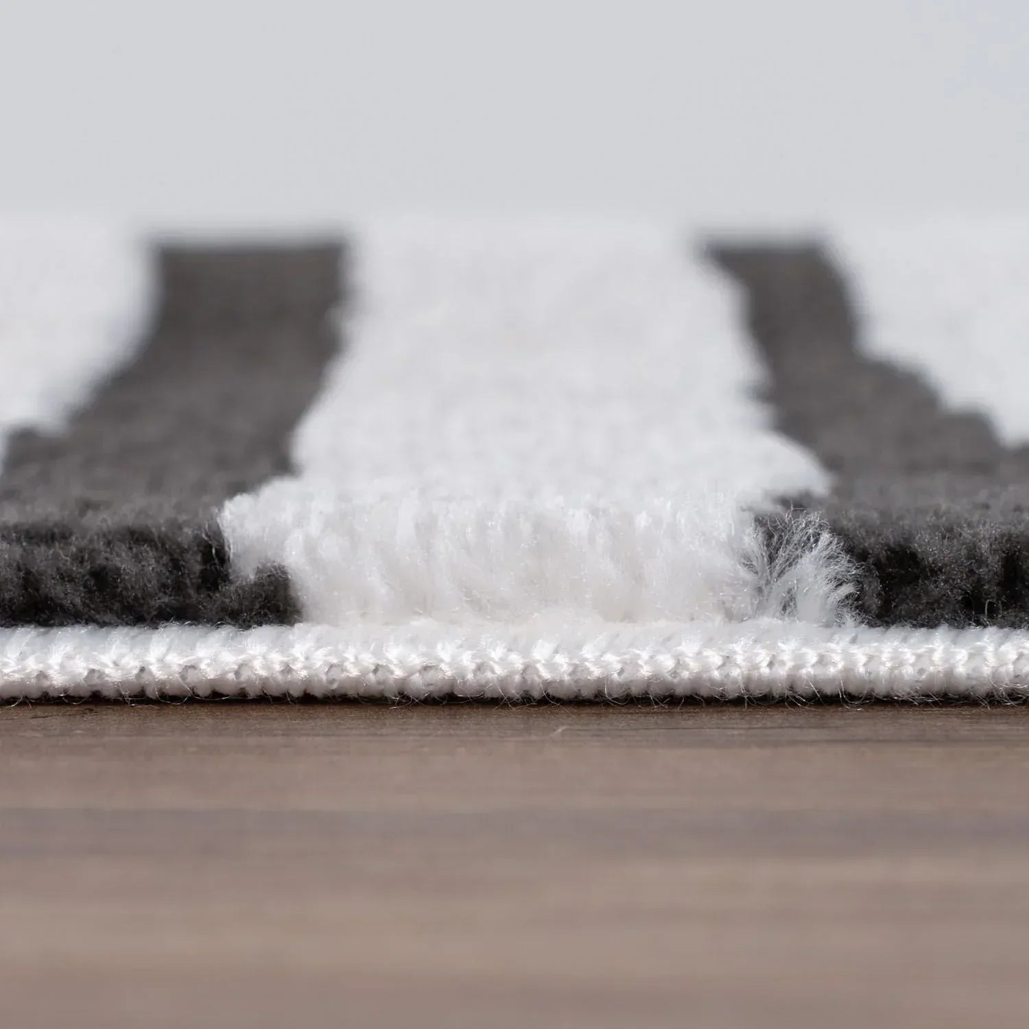 Loft_geometric_darkgrey_pile_image - Bobobiy