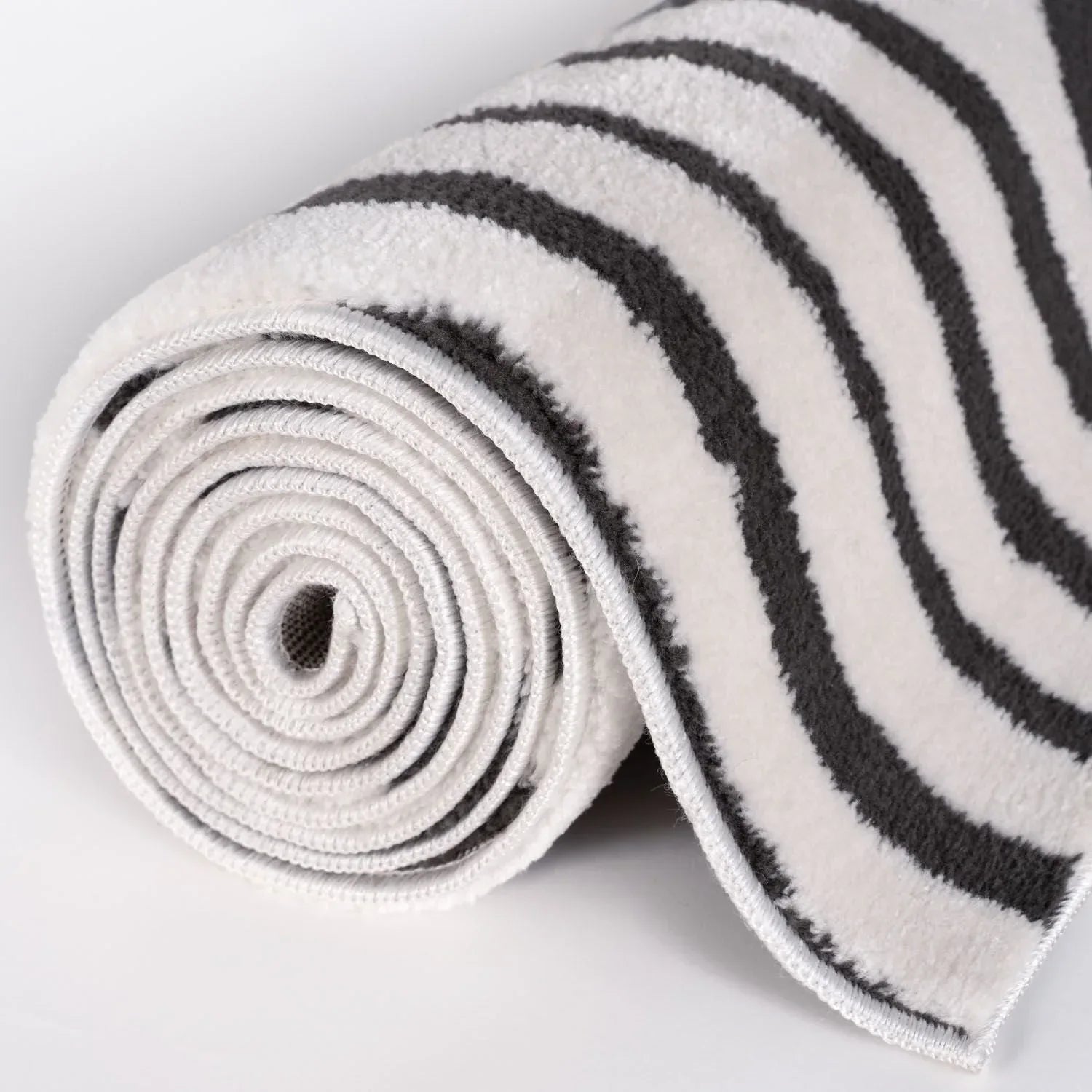Loft_geometric_darkgrey_roll - Bobobiy