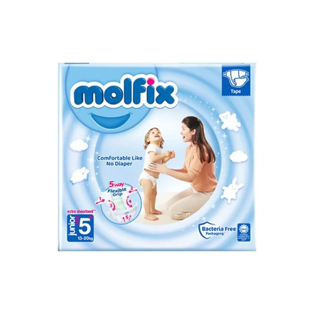 Molfix nappy pants box with junior size and 5-way flex label