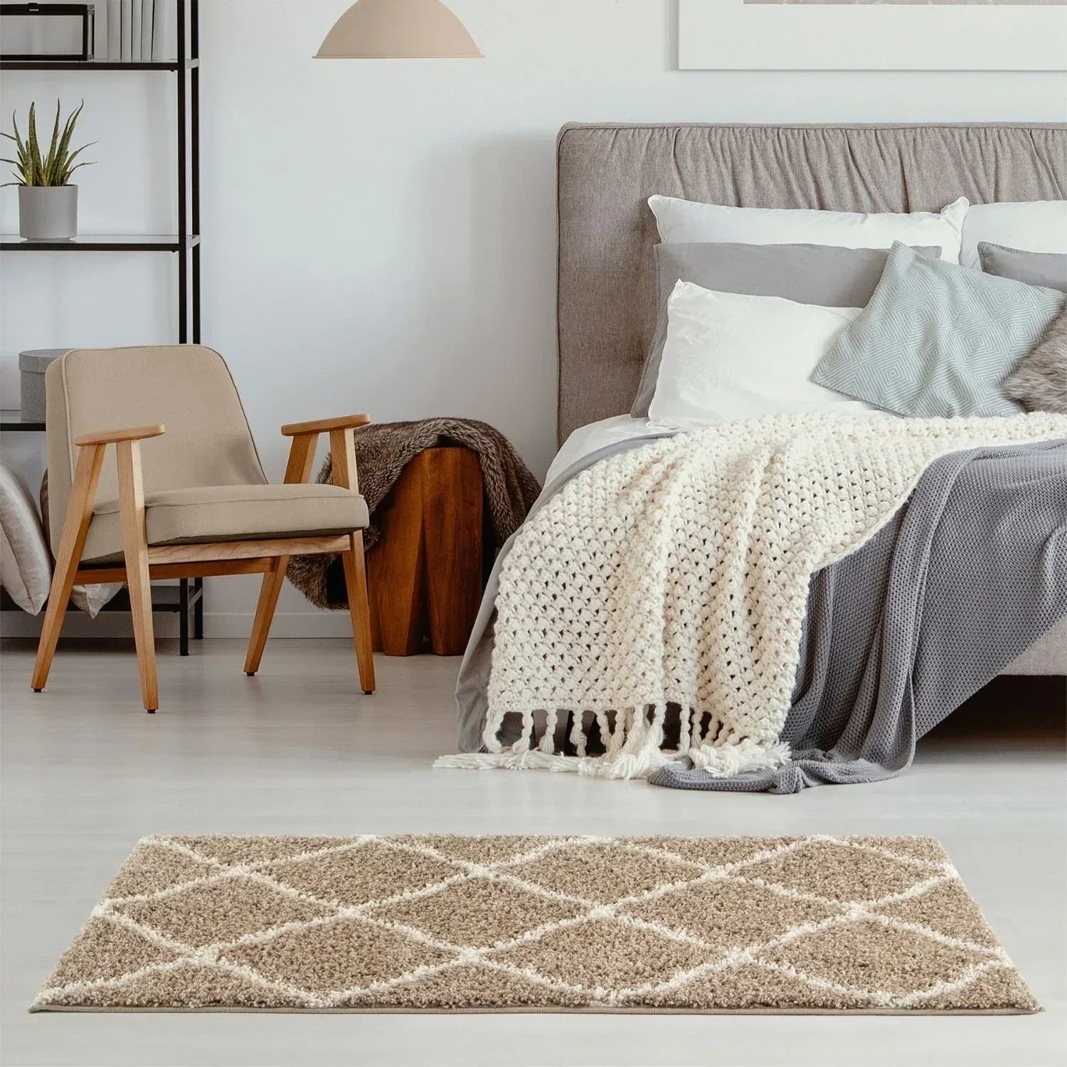 Moroccan_Beige_Shaggy_Rug___720-II - Bobobiy