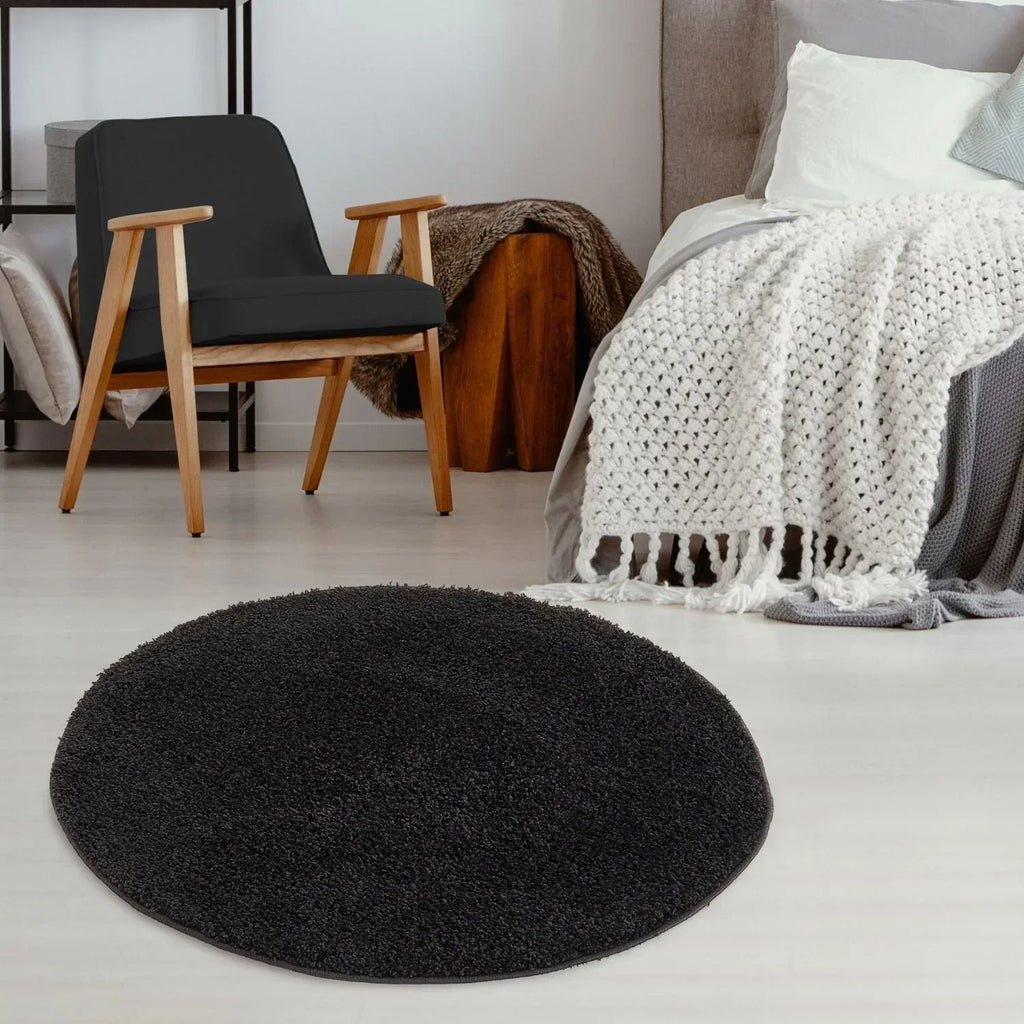 Myshaggy_Solid_Black_Rug-26 - Bobobiy