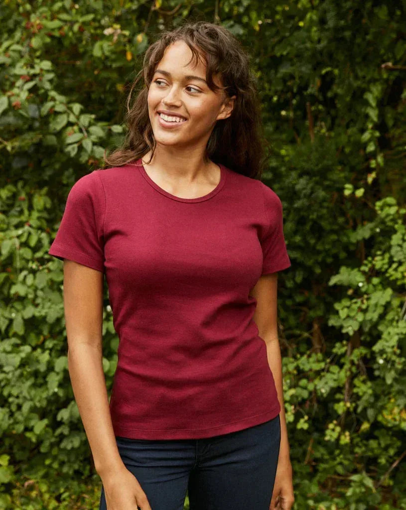 O81029LadiesInterlockT-shirt_Bordeaux_1024x1024_2048x2048_46d11a06-55ba-4c56-ae8c-f2faf987c8ba - Bobobiy