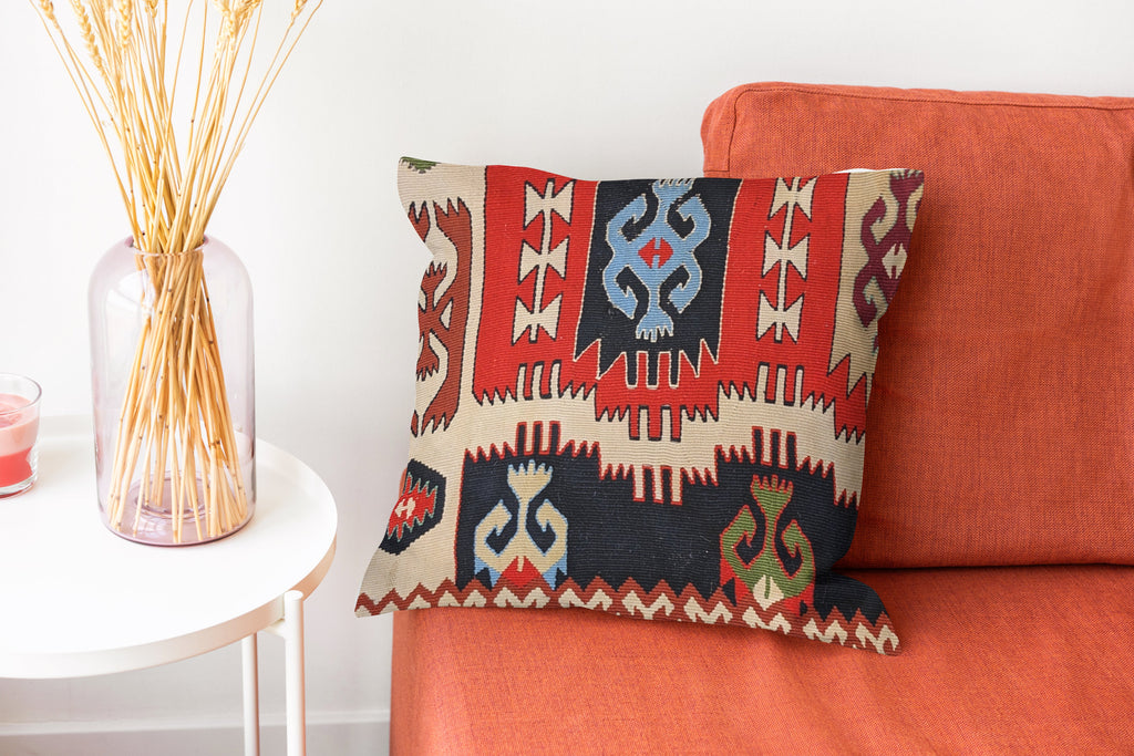 Turkish Kilim Vintage Cushion Cover - 40 x 40 cm - Handmade