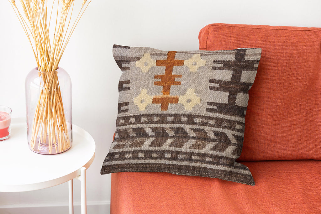 Turkish Kilim Vintage Cushion Cover - 40 x 40 cm - Handmade