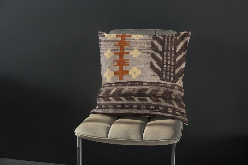 Turkish Kilim Vintage Cushion Cover - 40 x 40 cm - Handmade