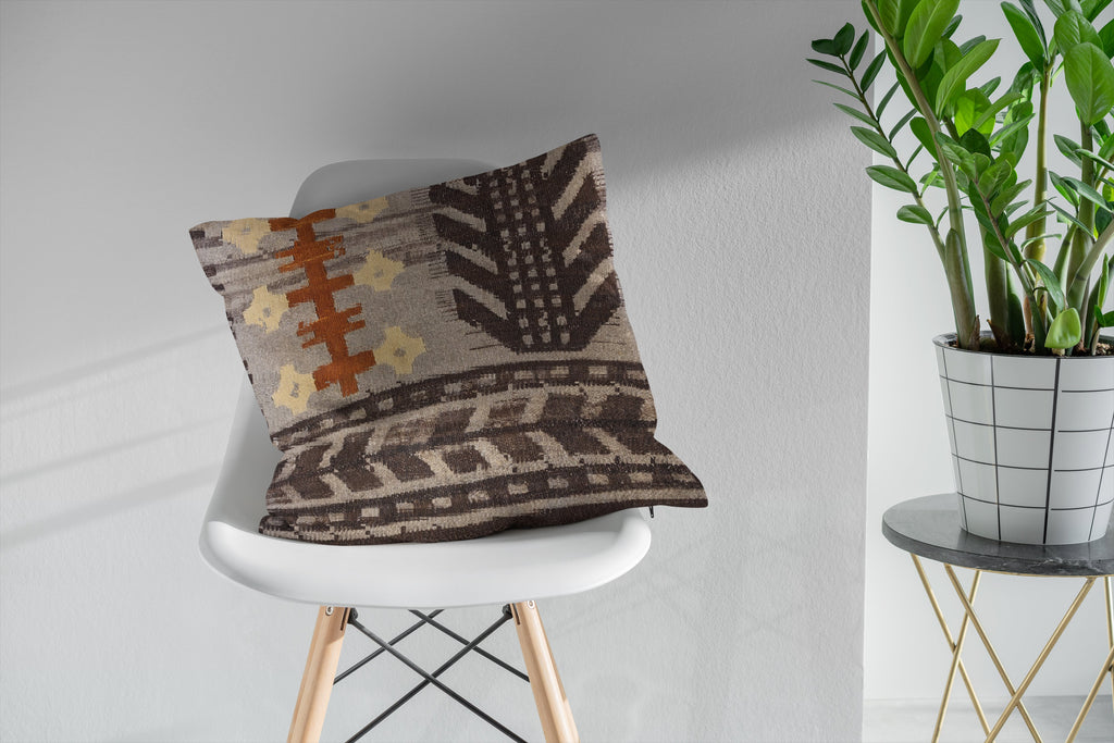 Turkish Kilim Vintage Cushion Cover - 40 x 40 cm - Handmade