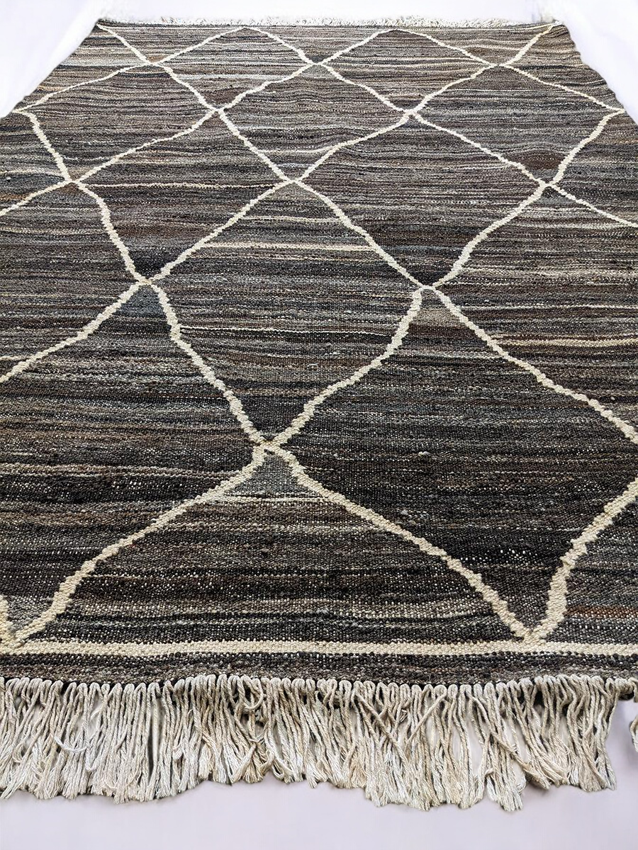 Zarifa Flatweave Rug - 183 x 132 cm - Handmade